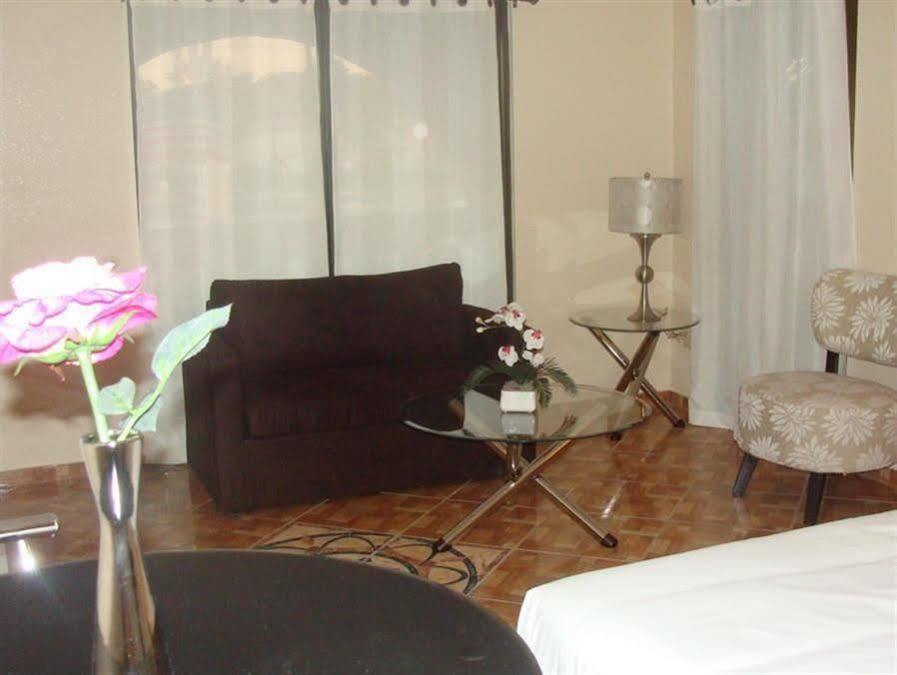 Motel Sevilla Kissimmee- Near Disney Kissimmee